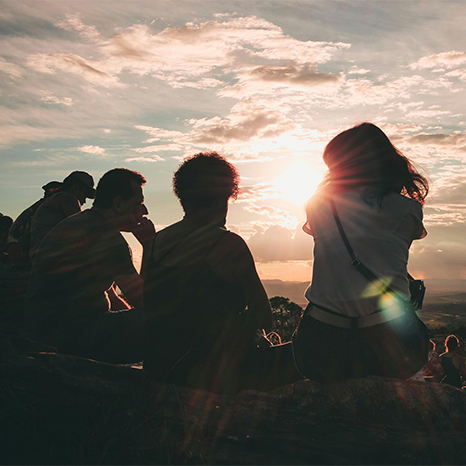 People in nature sunset (466x466)